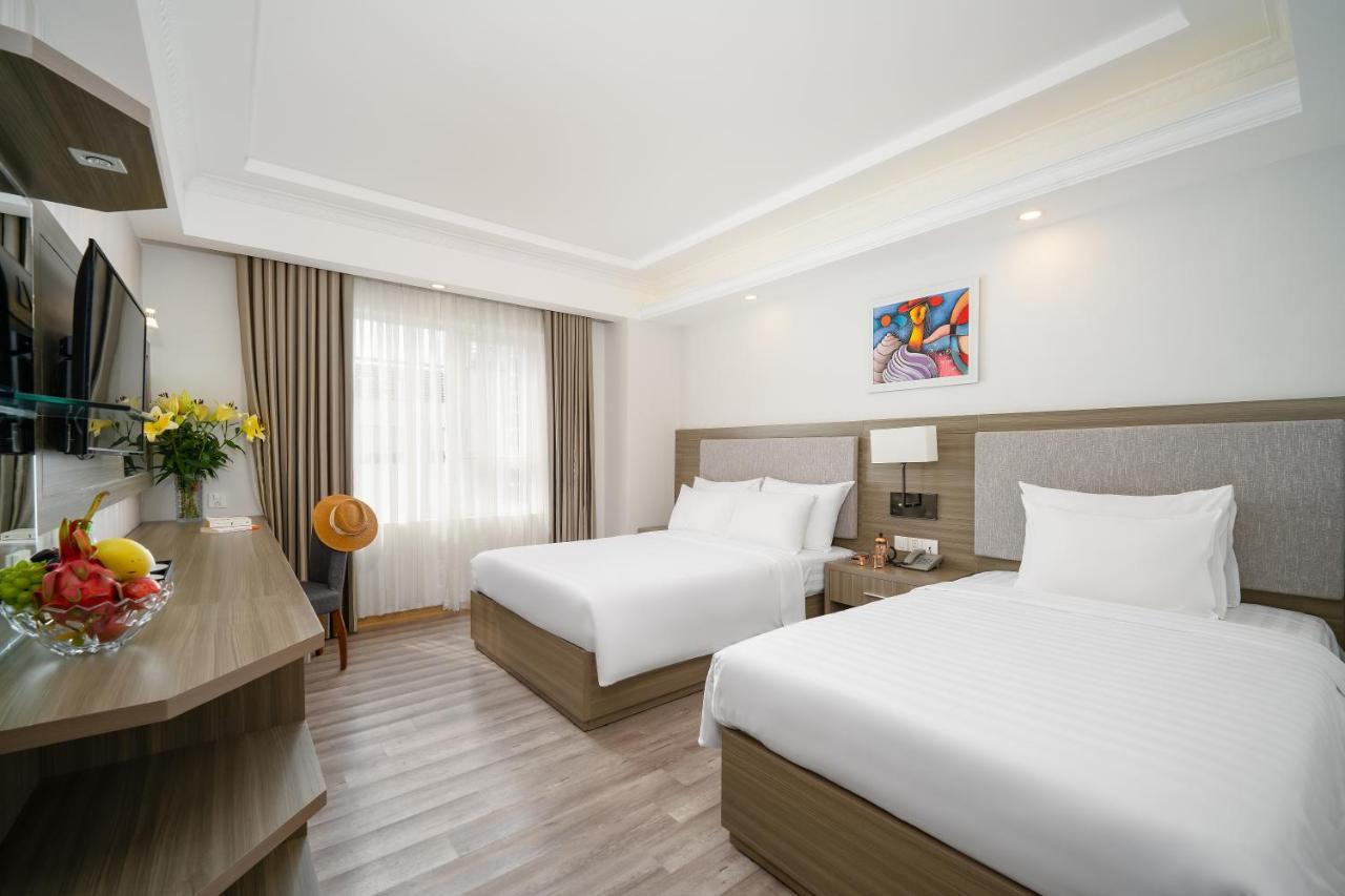 Royal Beach Hotel ดานัง ภายนอก รูปภาพ